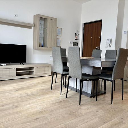 Zezzella By In Puglia Service Locorotondo Exterior photo